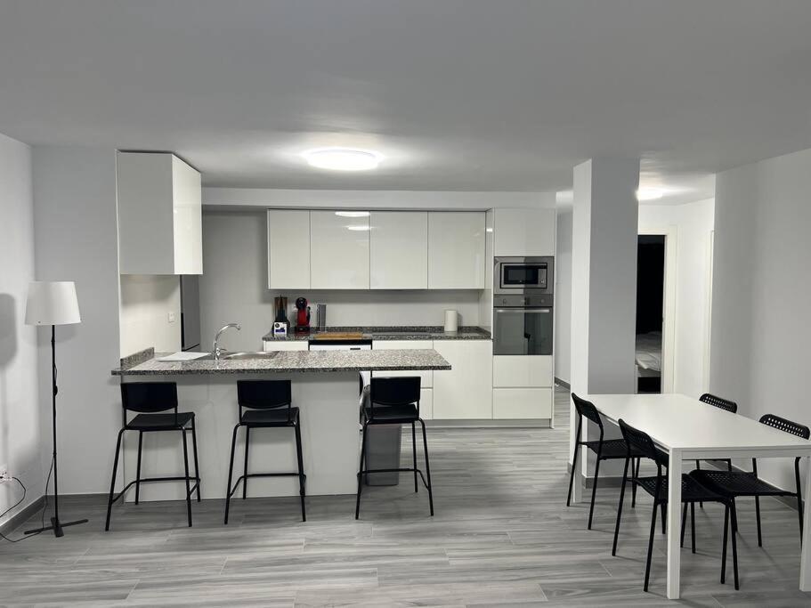 Apartamento Con Vistas Al Mar Alicante Bagian luar foto